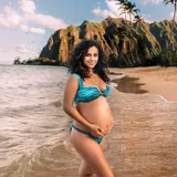 Sofia — Maternity photoshoot in Hawaii